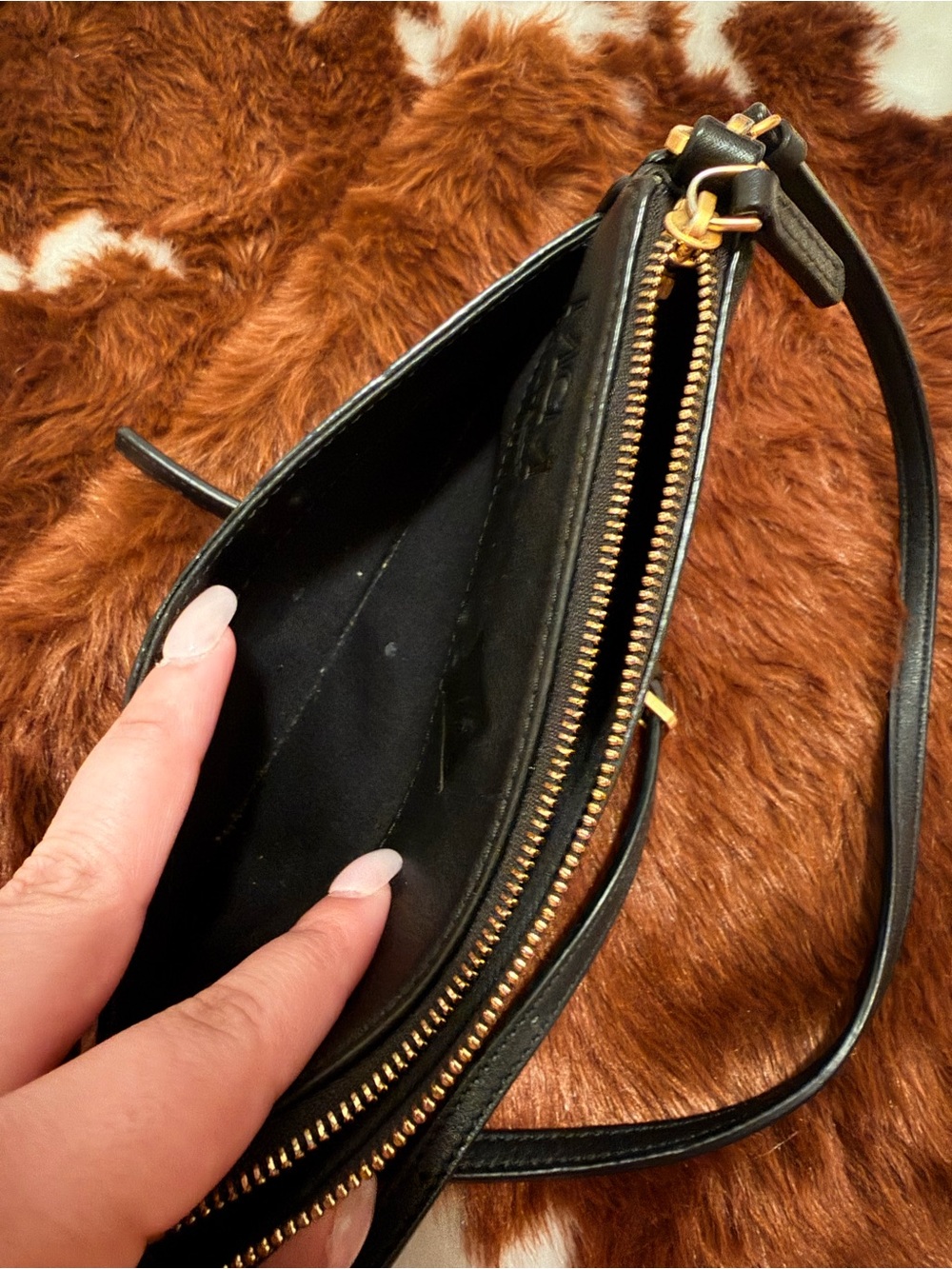 MCM Black Embossed Leather Crossbody Bag with Gold Hardware - Picture 3 of 6